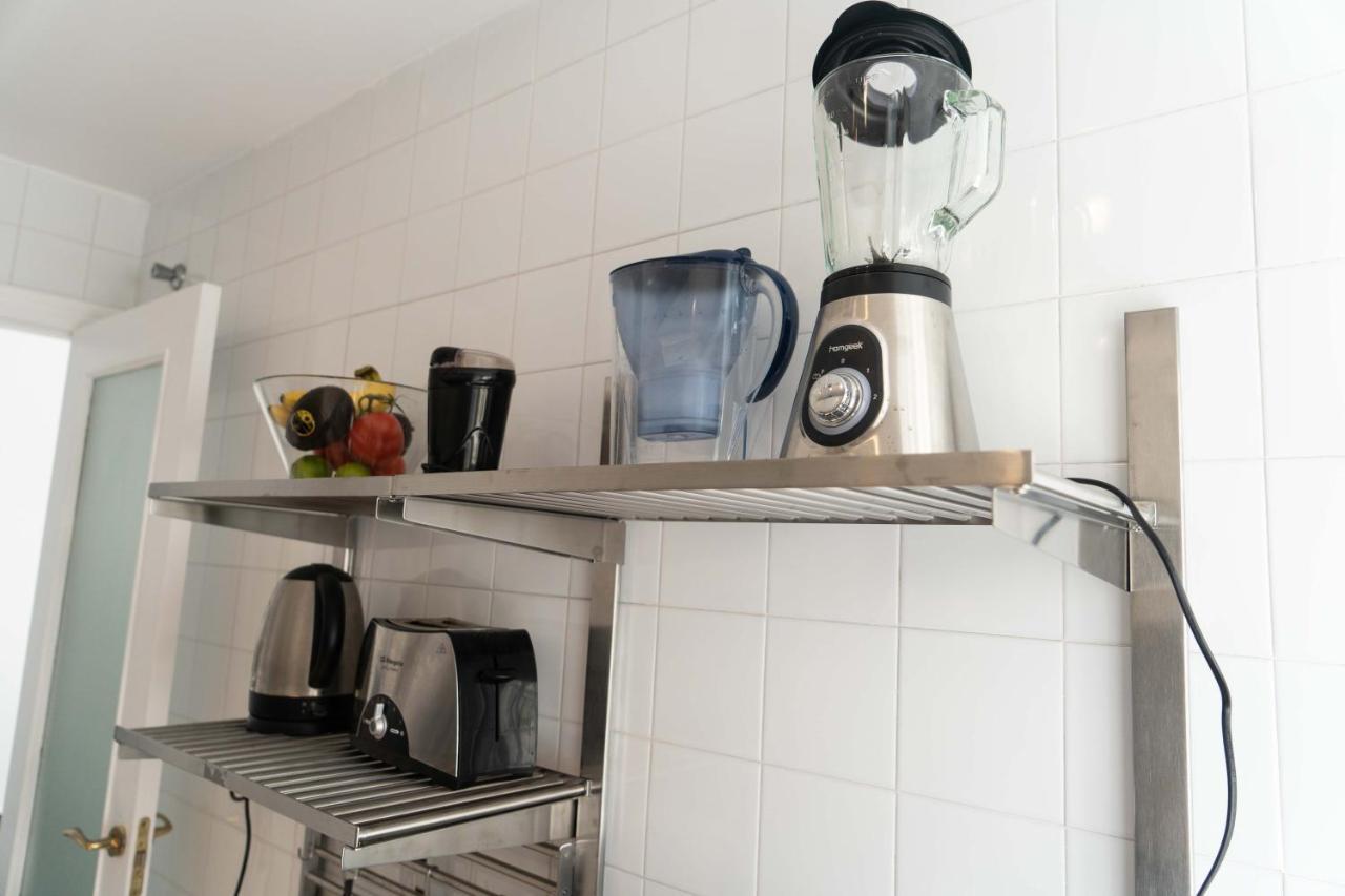 Central Penthouse With Large Private Terrace, 2 Bd Apartment Tarifa Exterior foto