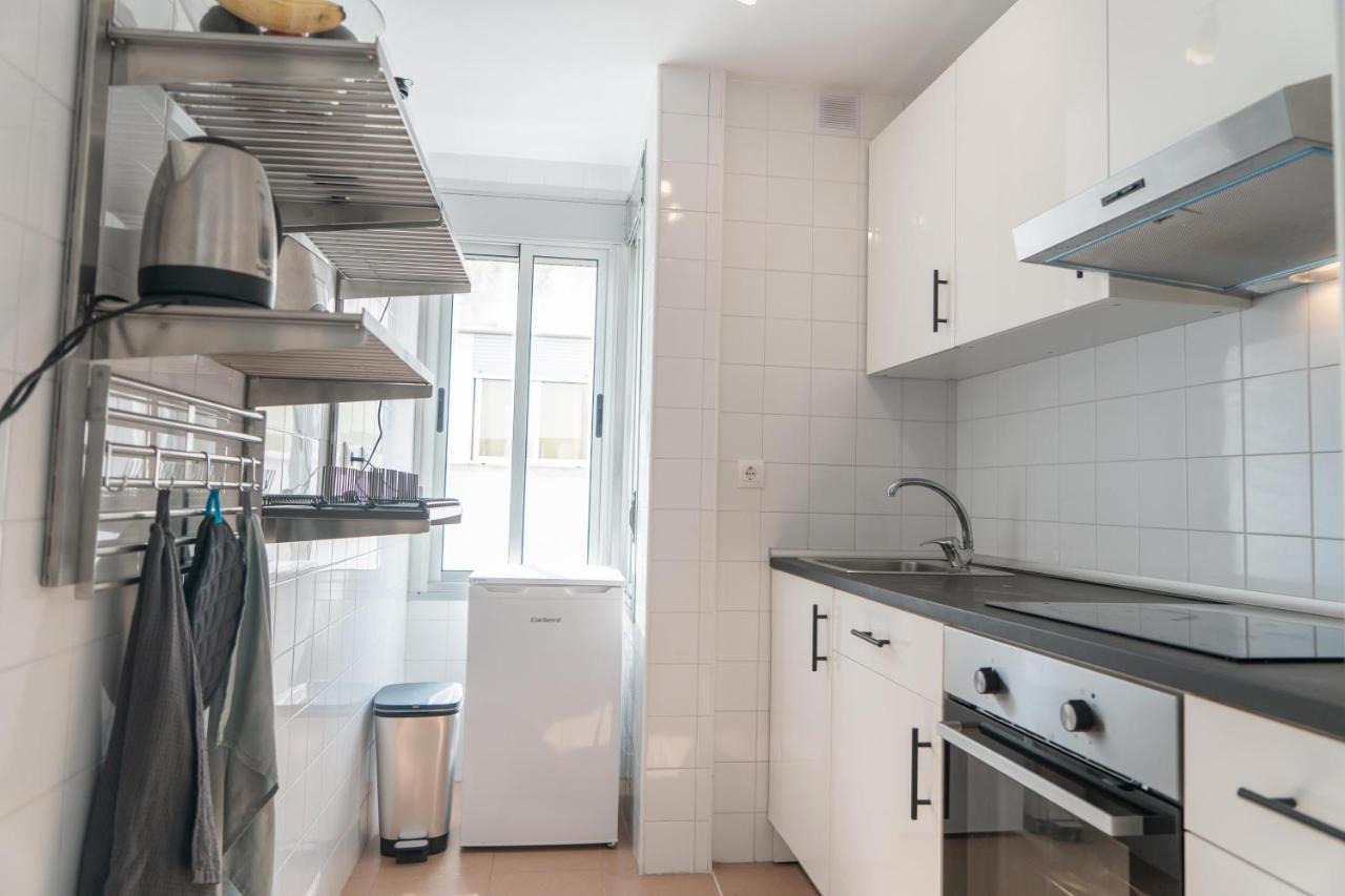 Central Penthouse With Large Private Terrace, 2 Bd Apartment Tarifa Exterior foto